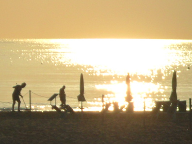 Vista mare al tramonto
